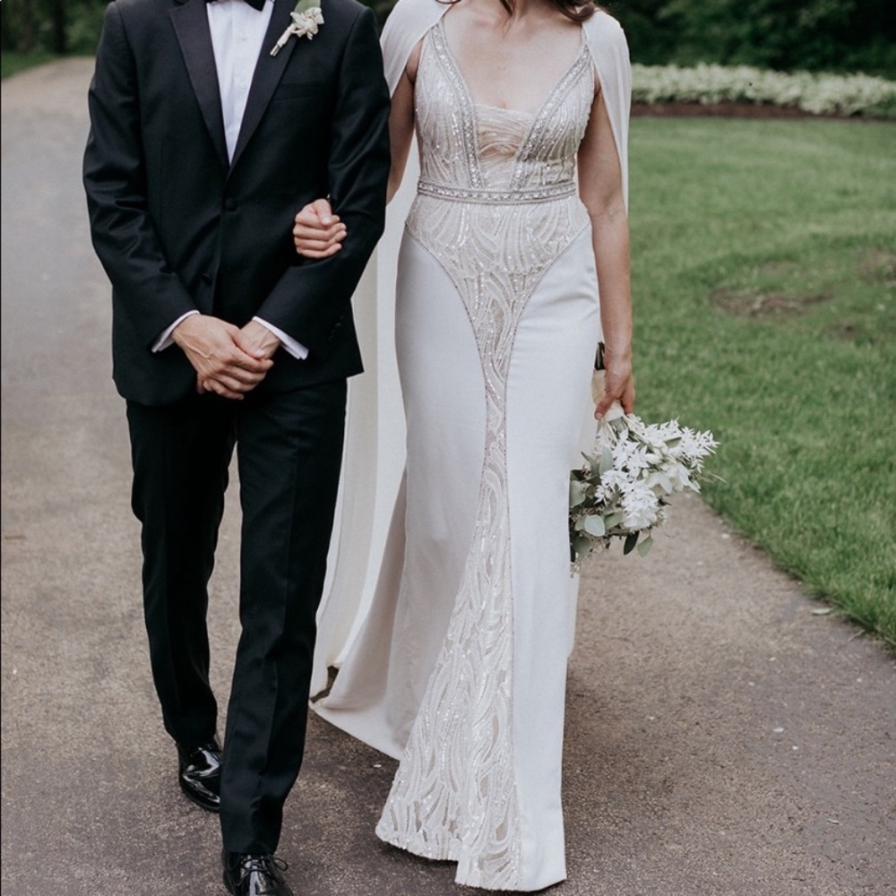 Berta Wedding Dress Model 17-113